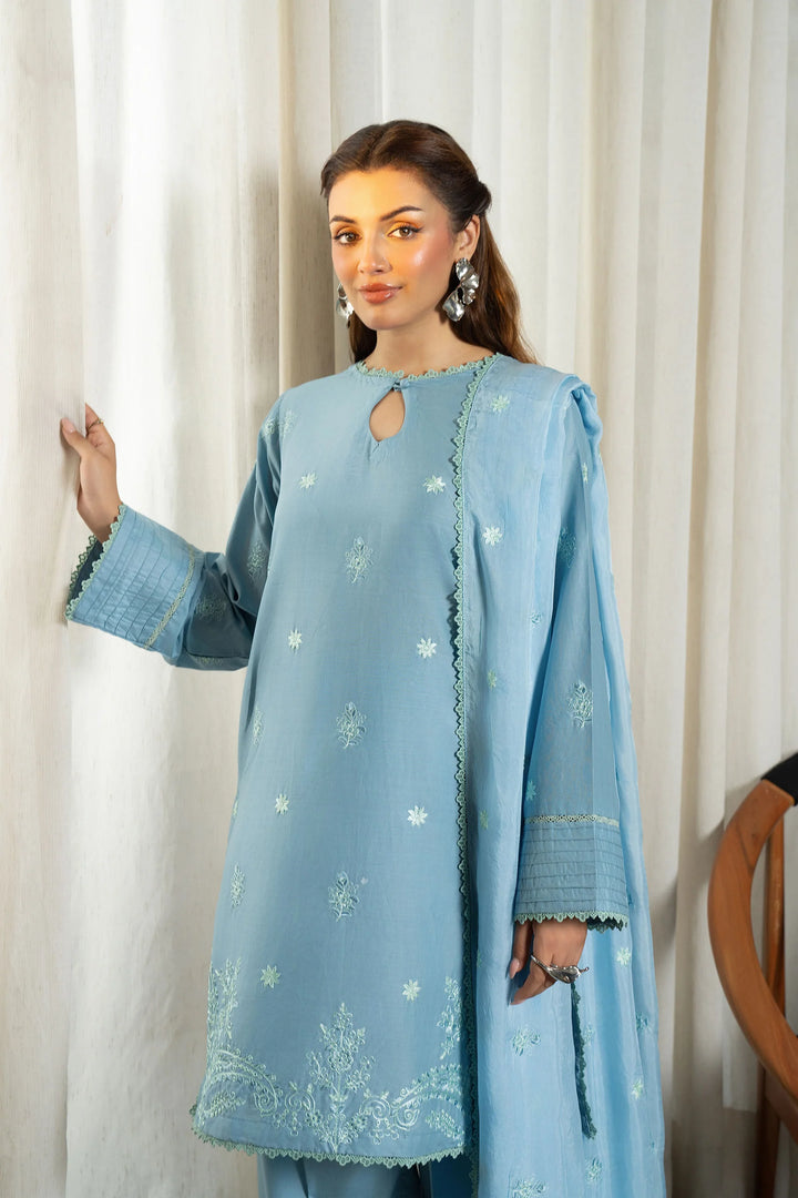 Solid Story by Panache Pret Solids Lawn 3 Piece Skye