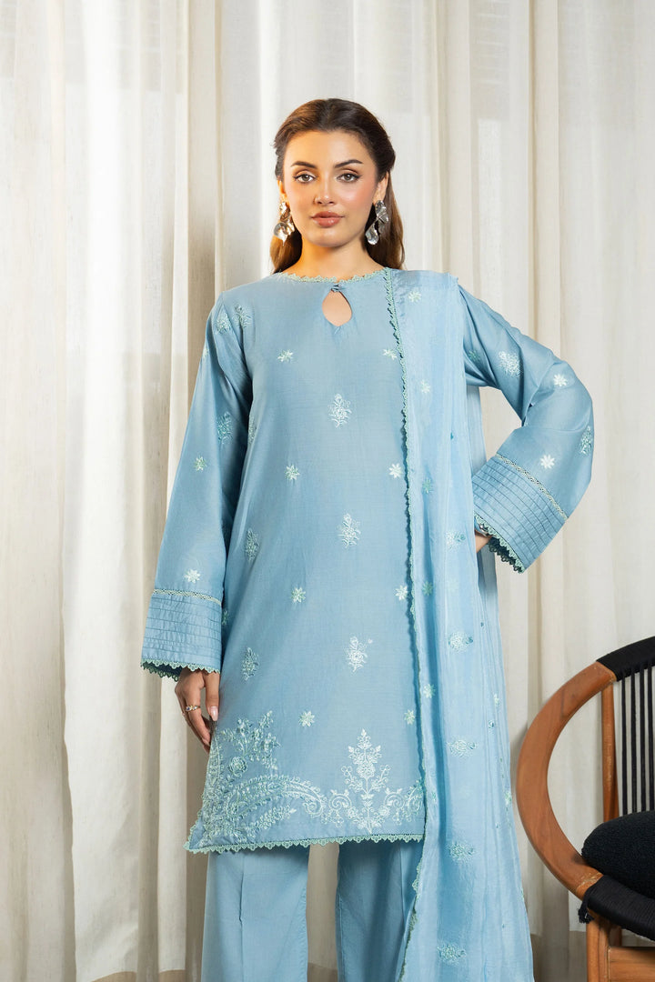 Solid Story by Panache Pret Solids Lawn 3 Piece Skye