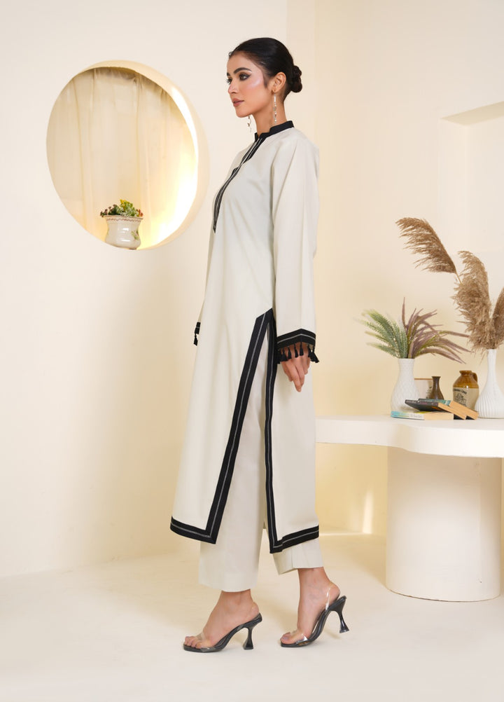 Ghazal by Tosheeza Saith Pret Embroidered Lawn 2 Piece Suit Saher-E-Safed