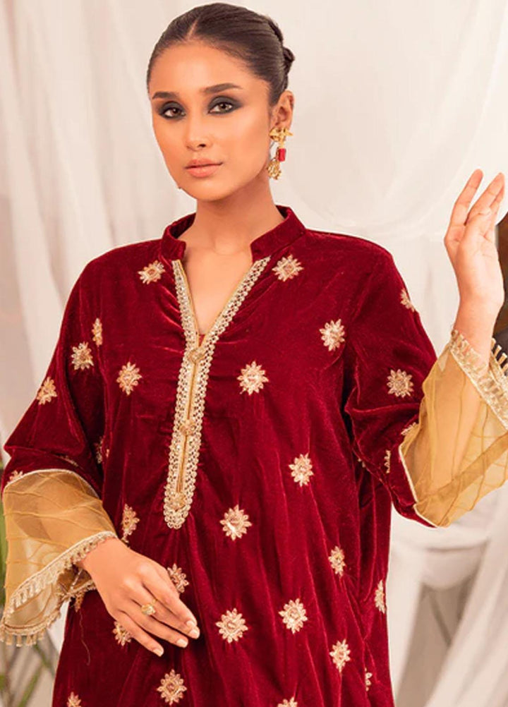 Zaaviay Luxury Pret Embroidered Velvet 2 Piece Suit ZBHM22-09 ADIRAA