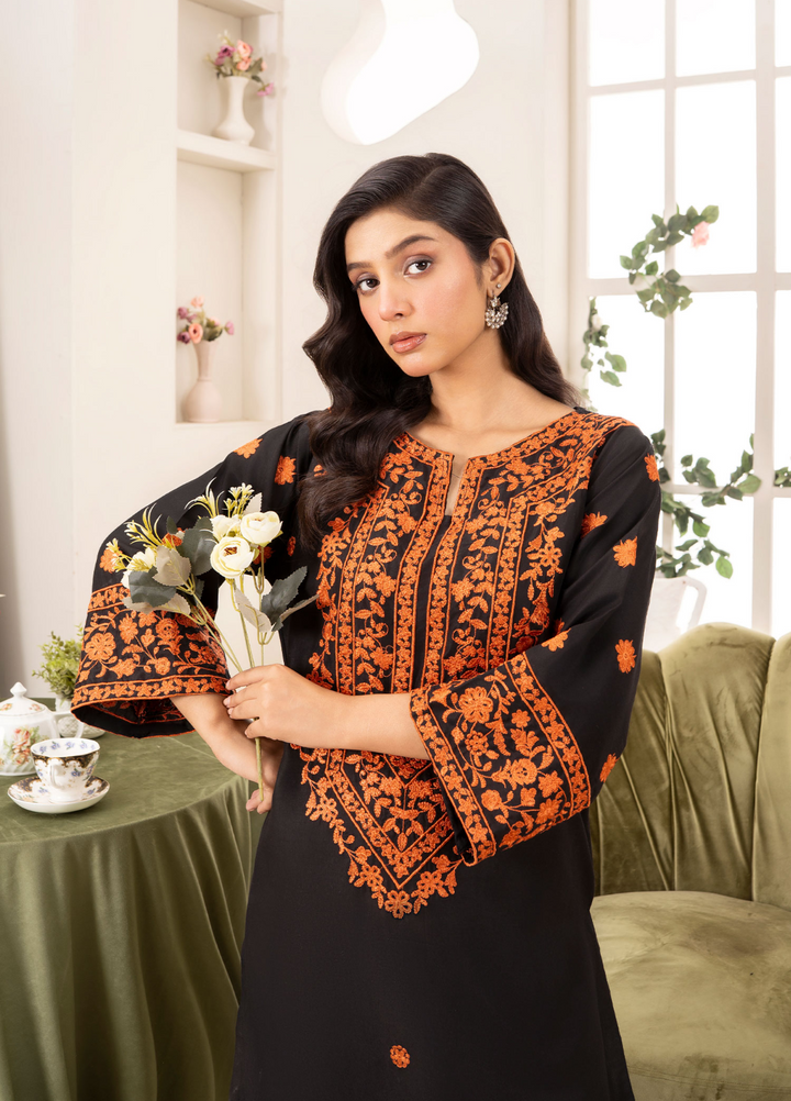 Lamhay by Haniya Mahnoor Pret Embroidered Linen 2 Piece Suit Ember