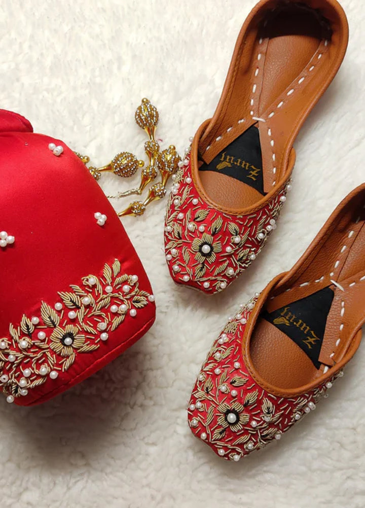 Zuruj Festive Style  Potli X Khussa  PL-137-Red