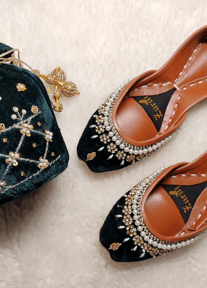 Zuruj Festive Style  Potli X Khussa  PL-46-J