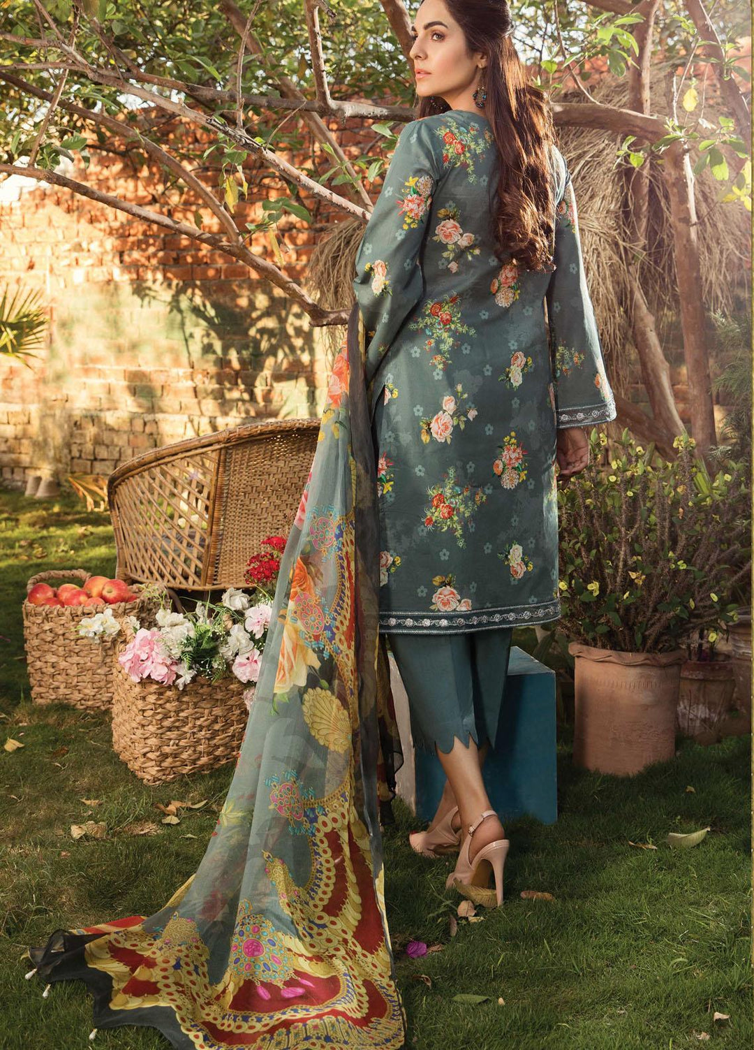Aayra Embroidered Lawn Suits Unstitched 3 Piece AY21L 06B - Luxury Collection