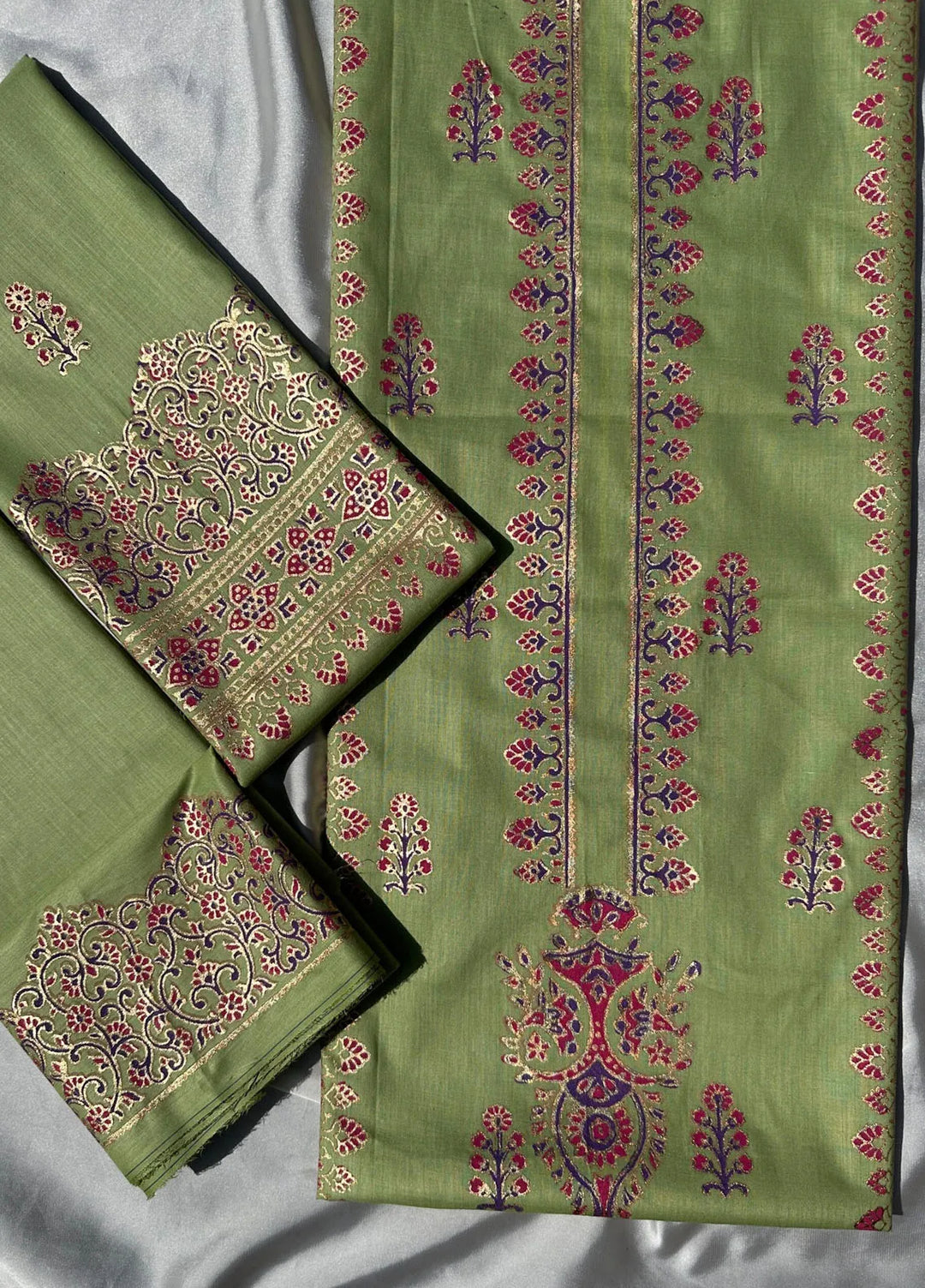 Adaa By Mahnoor Printed Cotton Lawn Suits Unstitched 2 Piece Dahlia - Summer Collection