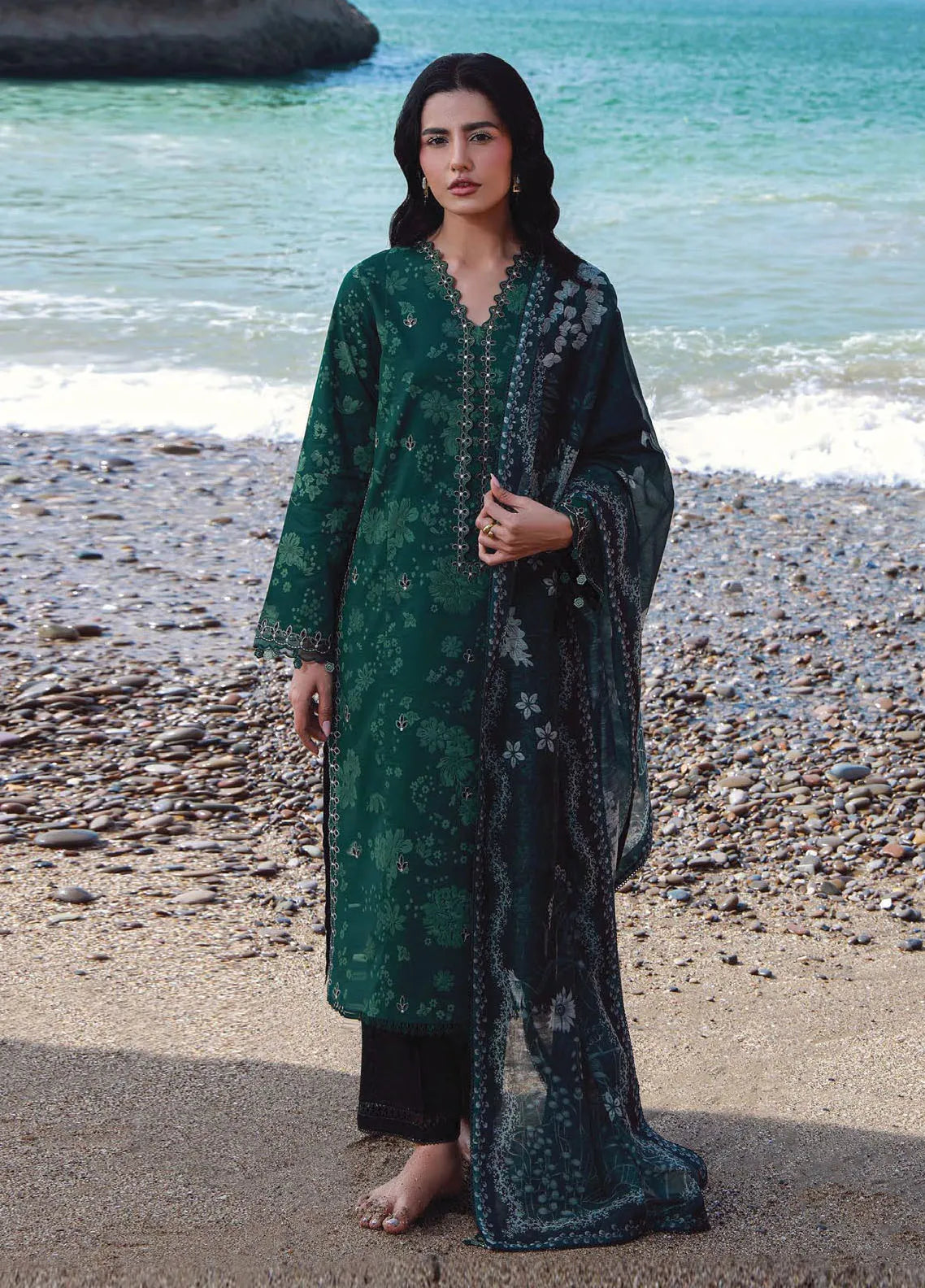 Seran | Afsanah Lawn 25 | ARZU