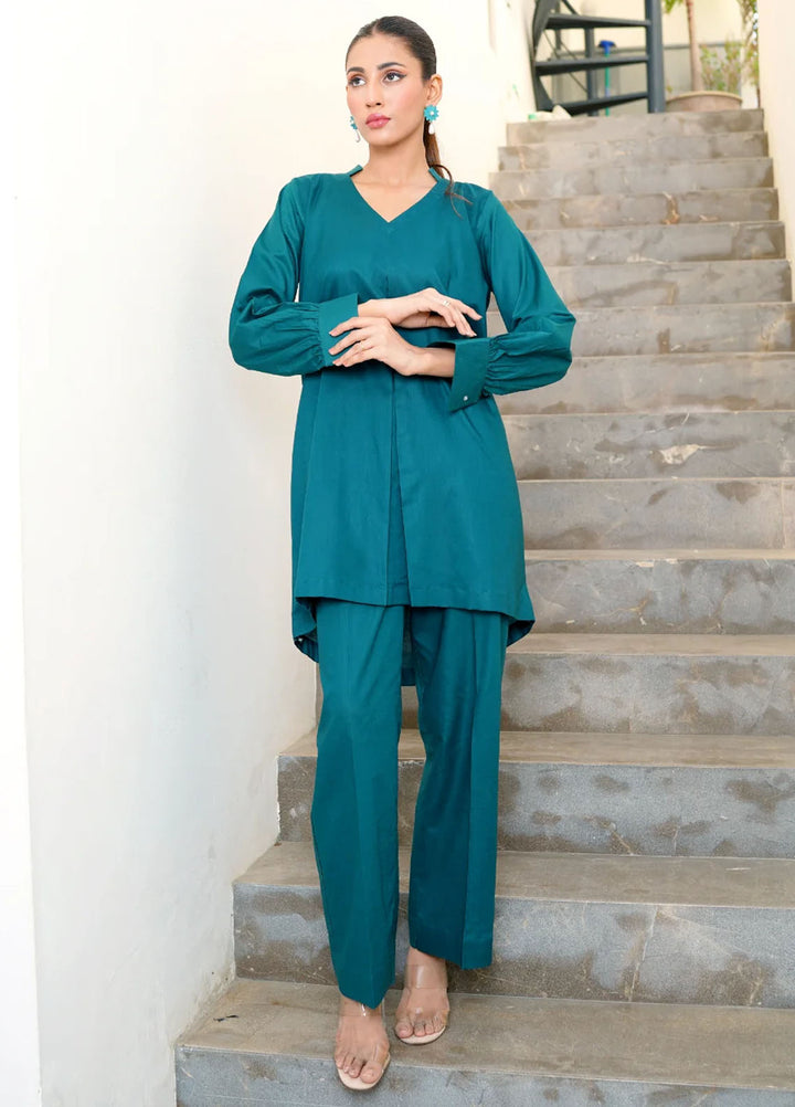 Amal Pret plain Lawn Cotton 2 Piece Suit Emerald
