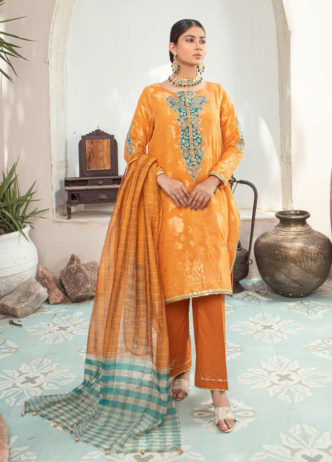 Amsin Attire Pret Luxury Jacquard 2 Piece AAR21L A-02