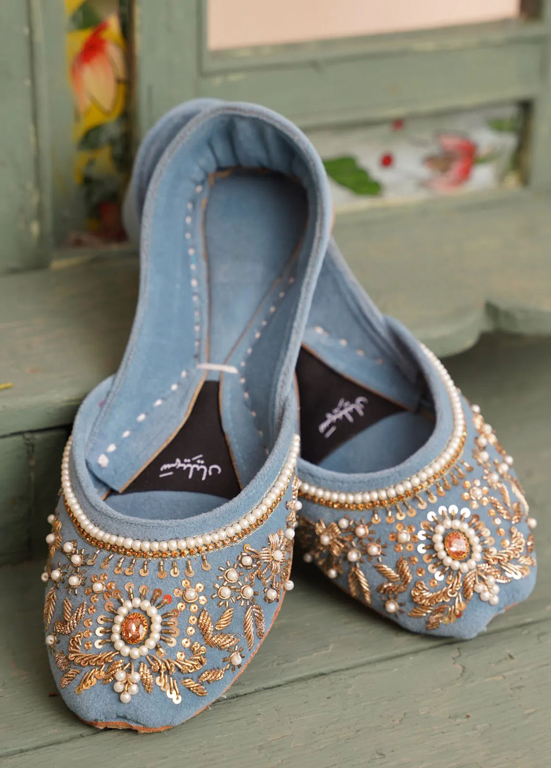 Anarkali by Saheliyan Women Khussa Nellie