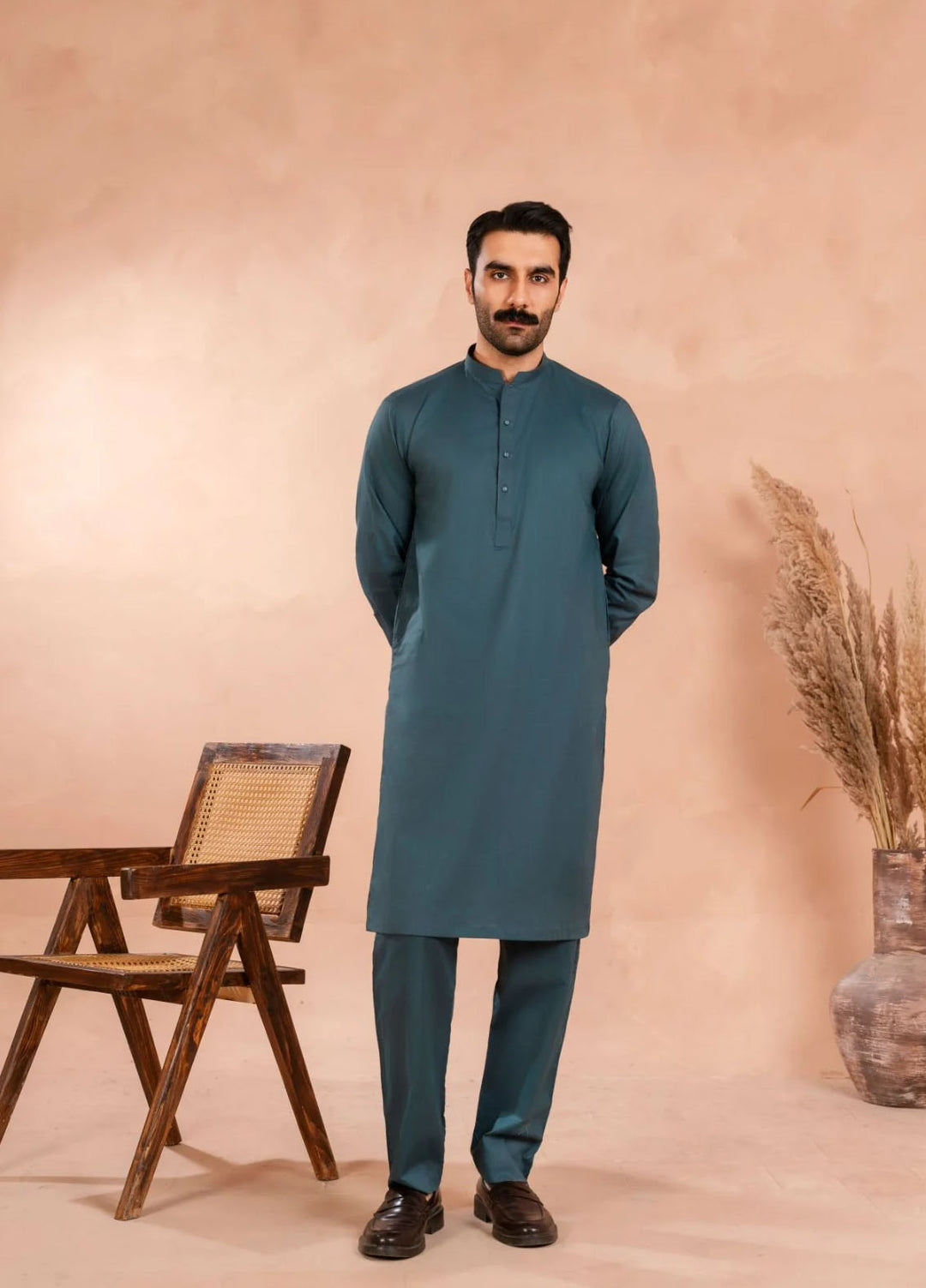 Andaaz by Sarkhail Plain Mens Kurta Trouser - Royal Blue