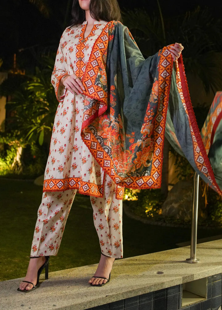 Annafeu Apparels Printed Cambric Suits Unstitched 3 Piece ICV01-003 - Summer Collection