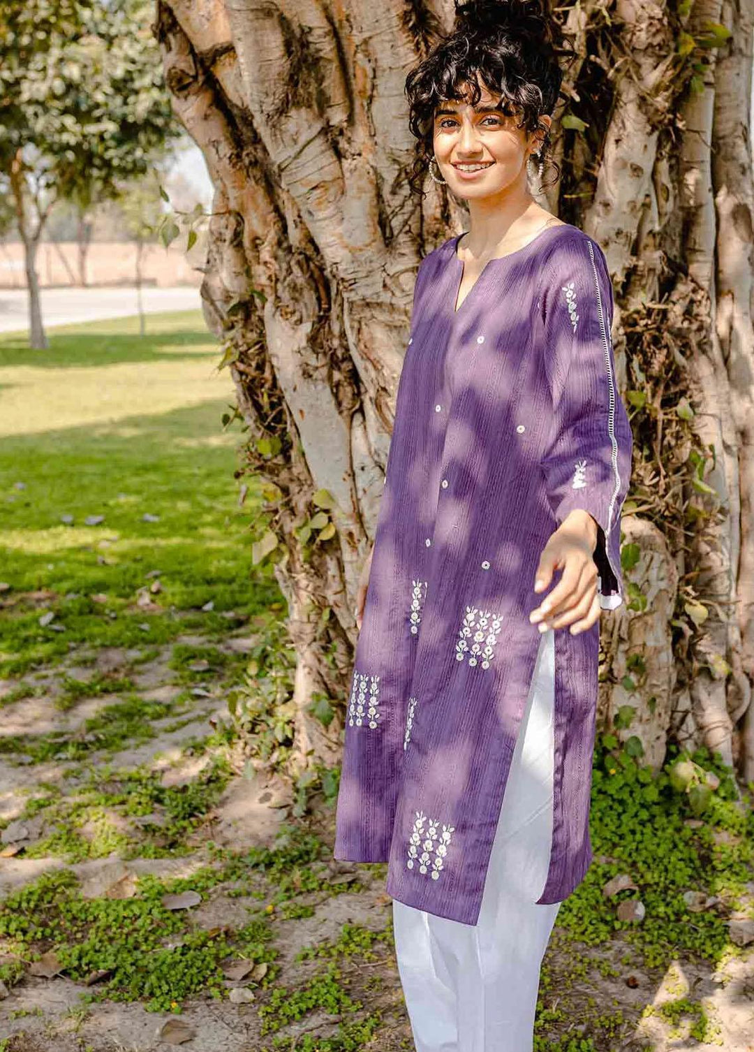 Arz Pret Embroidered Lawn Kurti ARZ22S SS03 Iris