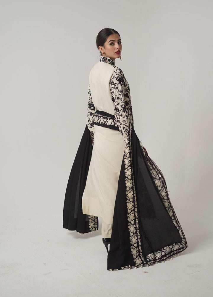 Ayra by Muraad Embroidered Raw Silk Suits Unstitched 3 Piece MU22AR A-008 Eyleen - Luxury Winter Collection