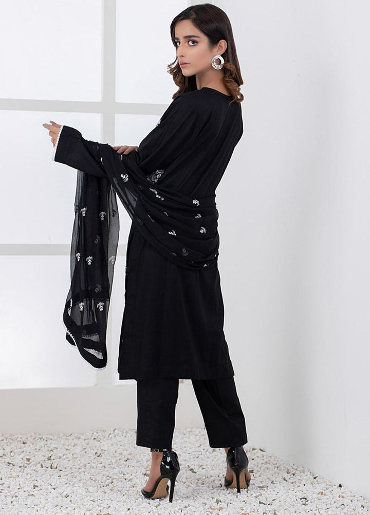 Black & White By ZS Textiles Embroidered Lawn Suits Unstitched 3 Piece ZS21BW-2 07 - Black & White Collection