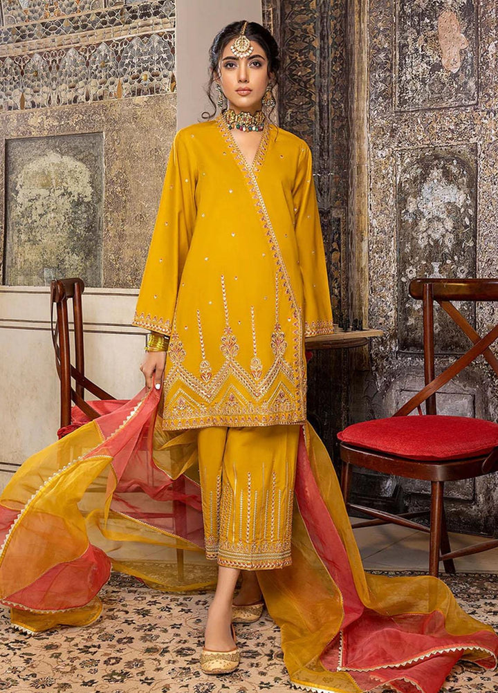 Charizma Luxury Pret  Lawn 3 Piece CNP22-27