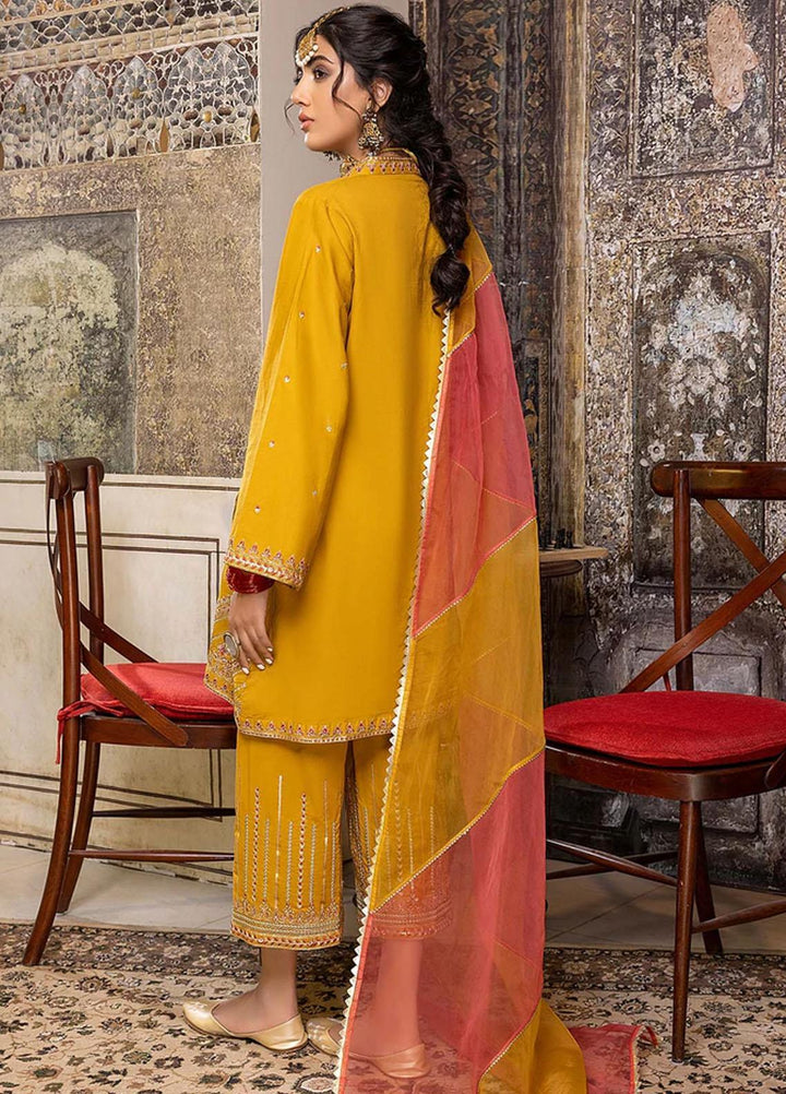 Charizma Luxury Pret  Lawn 3 Piece CNP22-27