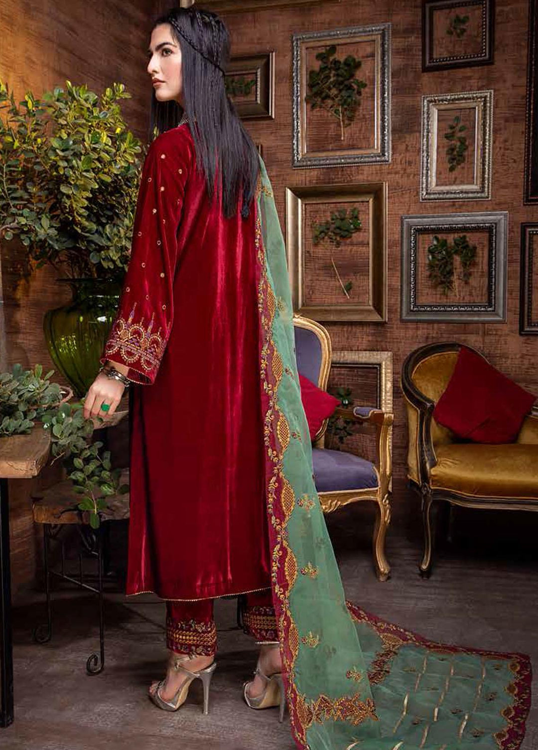 Signora By Charizma Embroidered Velvet Suits Unstitched 3 Piece CRZ21SV CVT-04 - Winter Collection