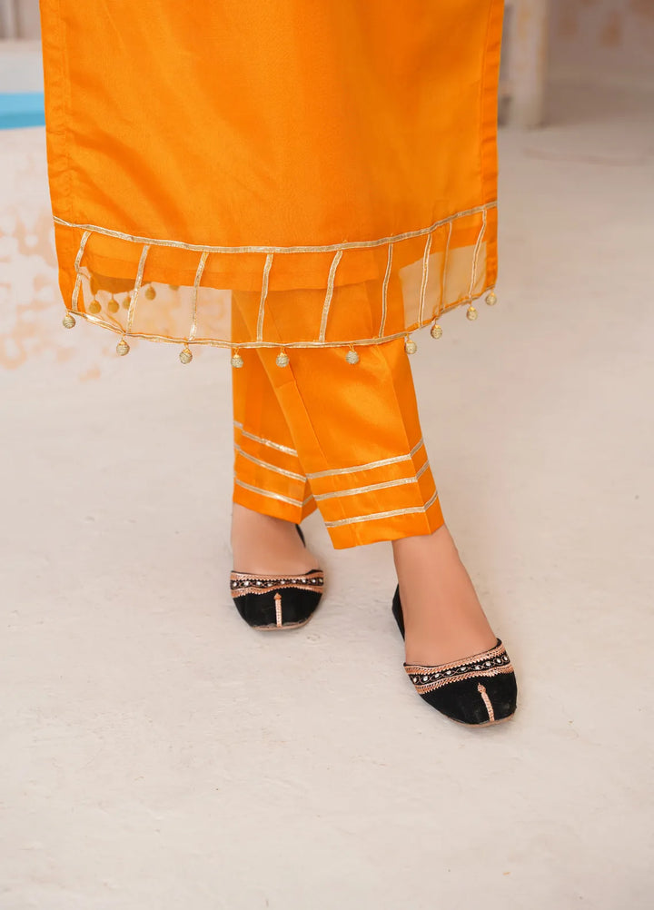 Damask Clothing Pret Embroidered Organza 3 Piece Suit Rasm-E-Hina