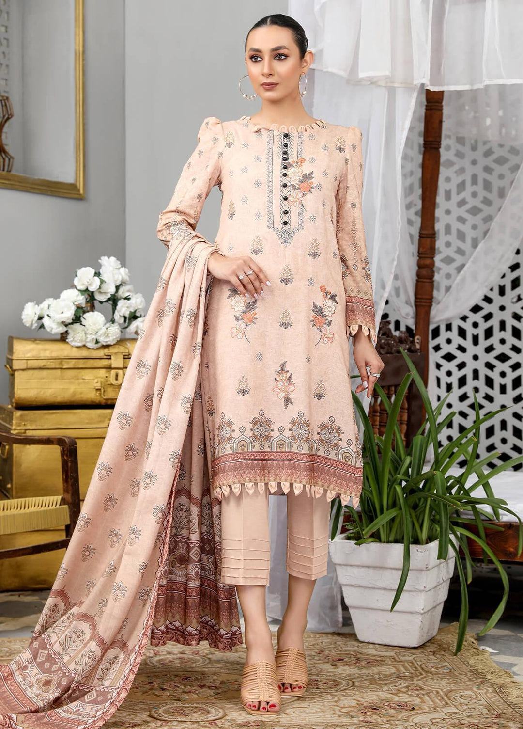 Dastaan By Humdum Embroidered Viscose Suits Unstitched 3 Piece HD22D 01 - Winter Collection