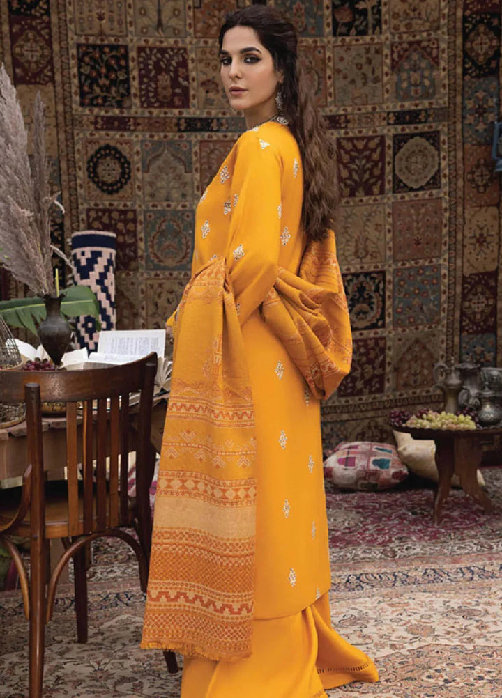 Denara By Humdum Embroidered Wool Suit Unstitched 3 Piece HD24D D-03 - Winter Collection