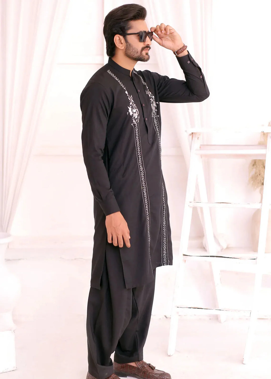 Edge Republic Chikankari Kurta Pajama CK 718