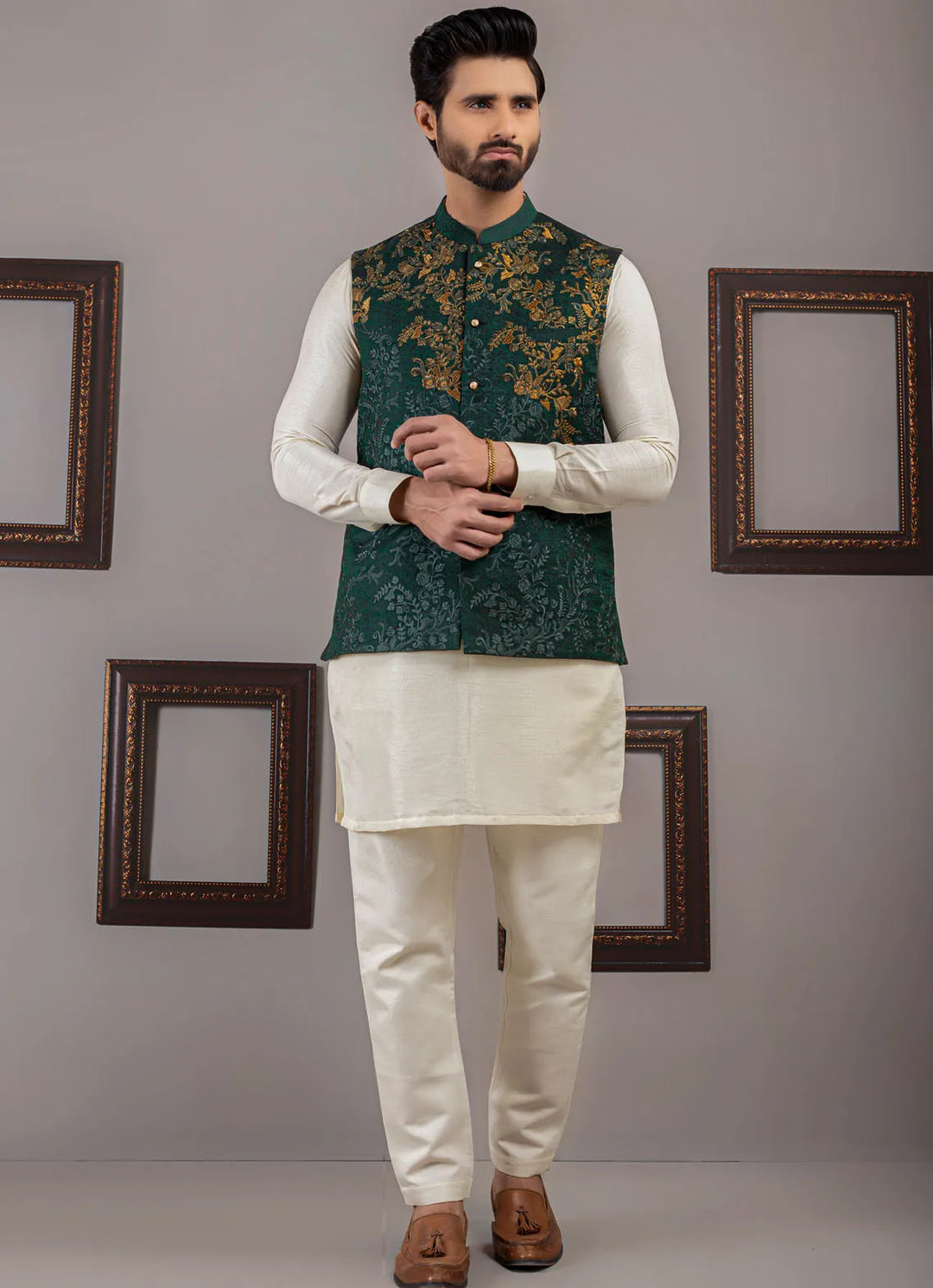 Edge Republic Kurta Pajama And Waist Coat ER WC 1031 Green Copper Embroided Waist Coat