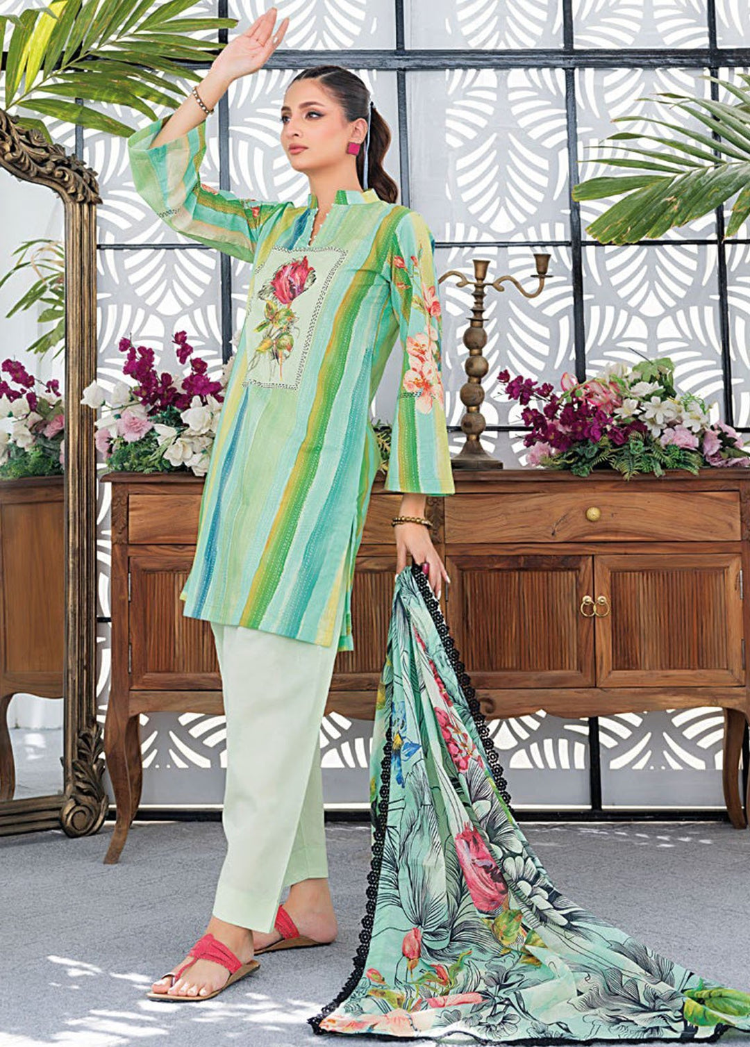Essential By Gul Ahmed Printed Lawn Suits Unstitched 3 Piece GA24E CL-42029B - Summer Collection