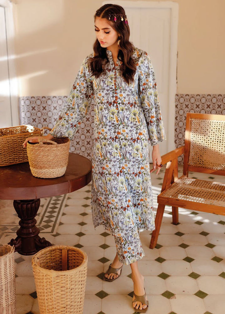 Essential By Gul Ahmed Printed Lawn Suits Unstitched Kurti GA24E SL-42009 - Summer Collection