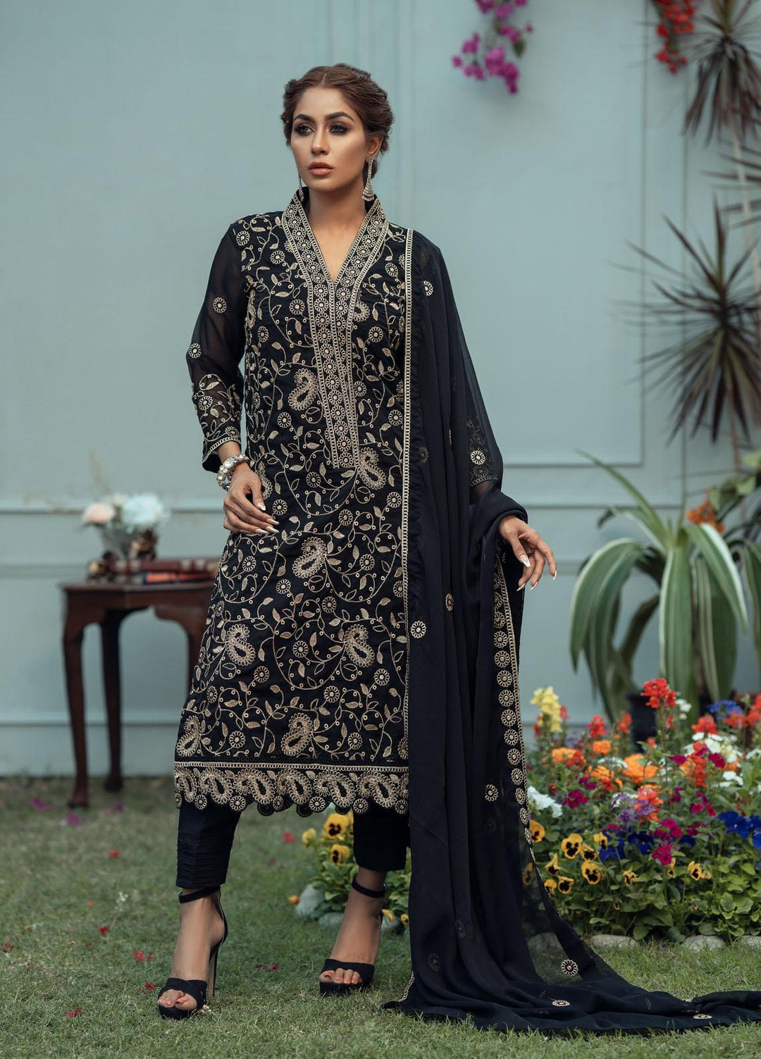 LA FLORA By Fascino Embroidered Chiffon Suits Unstitched 3 Piece FN22-LF3 SABLE - Luxury Collection