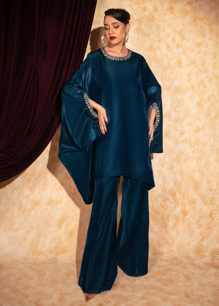 Fozia Khalid Pret Embroidered Velvet 2 Piece Suit Nina