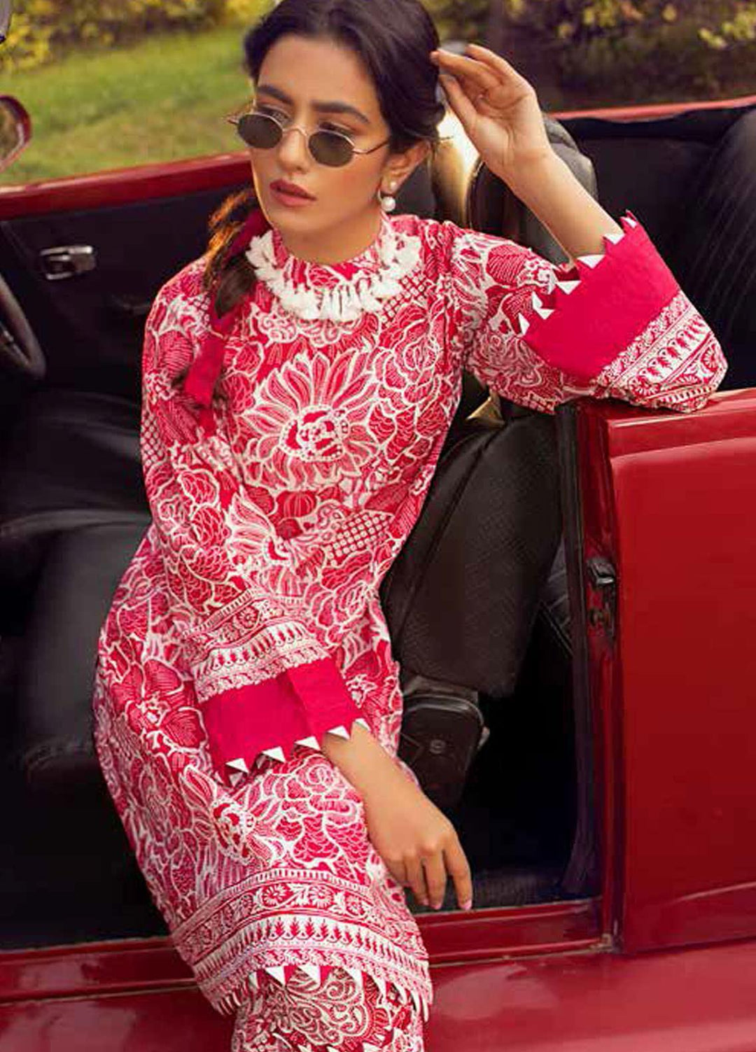 Gul Ahmed Printed Lawn Unstitched Kurties GA21BG SL-918 - Summer Collection