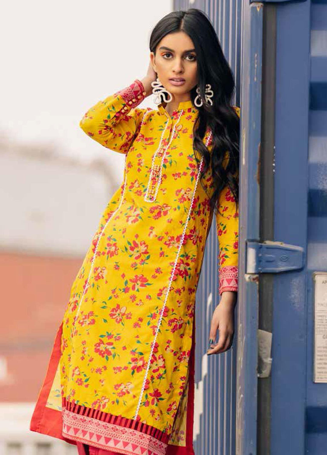 Gul Ahmed Printed Lawn Unstitched Kurties GA21BG SL-925 A - Summer Collection