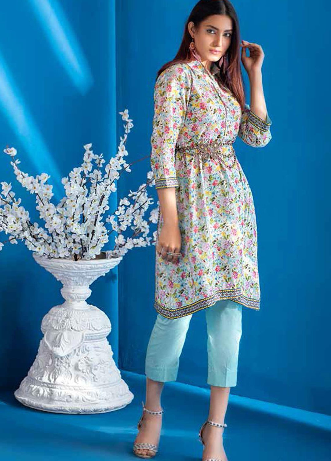 Gul Ahmed Printed Lawn Unstitched Kurties GA21BG SL-932 A - Summer Collection