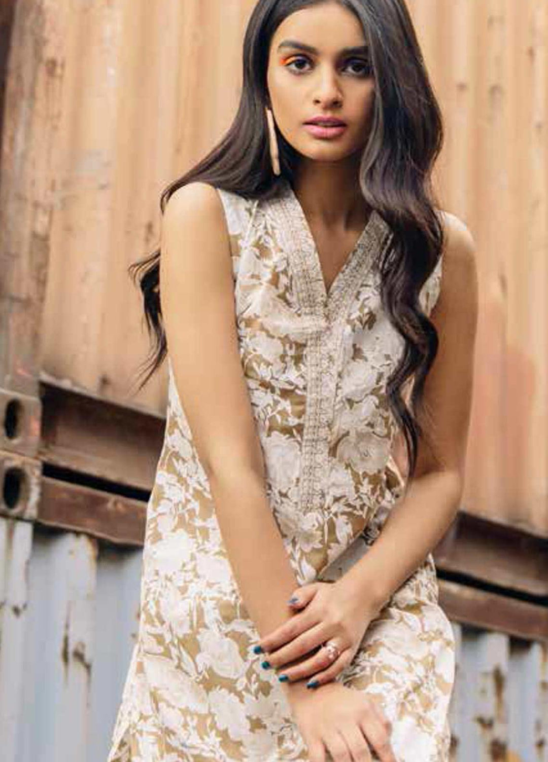 Gul Ahmed Printed Lawn Unstitched Kurties GA21BG SL-940 A - Summer Collection