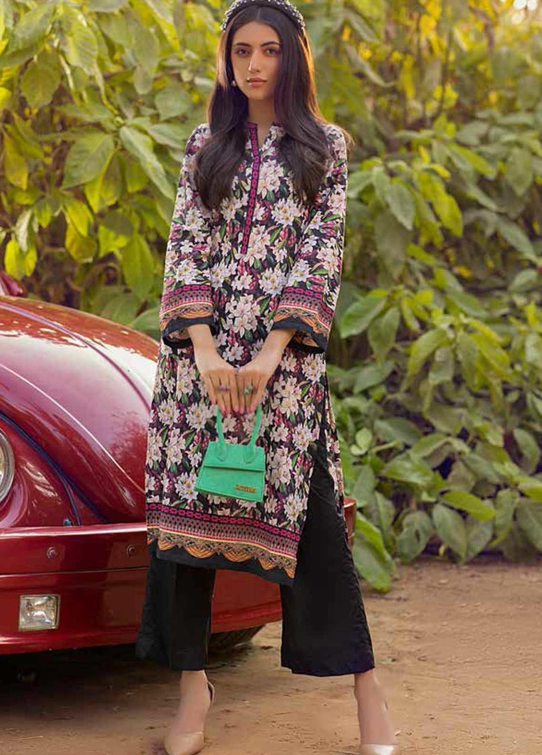 Gul Ahmed Printed Lawn Unstitched Kurties GA21BG SL-946 A - Summer Collection