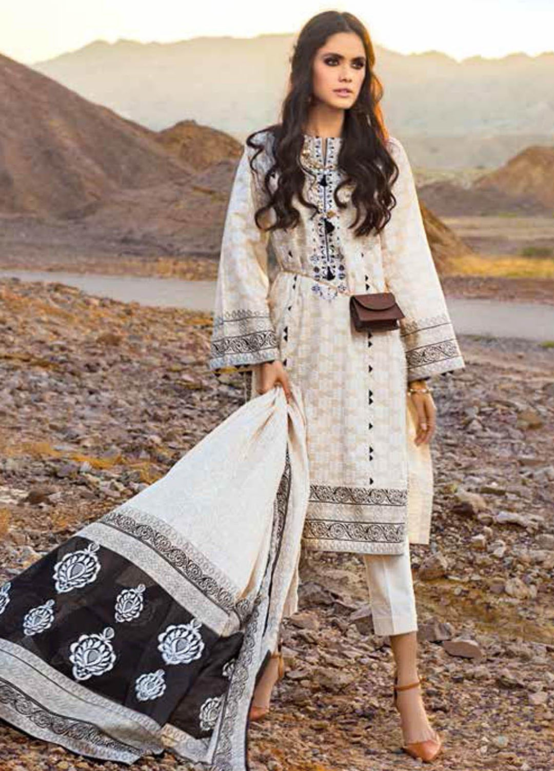 Gul Ahmed Embroidered Lawn Suits Unstitched 3 Piece GA21BL B81 - Summer Collection