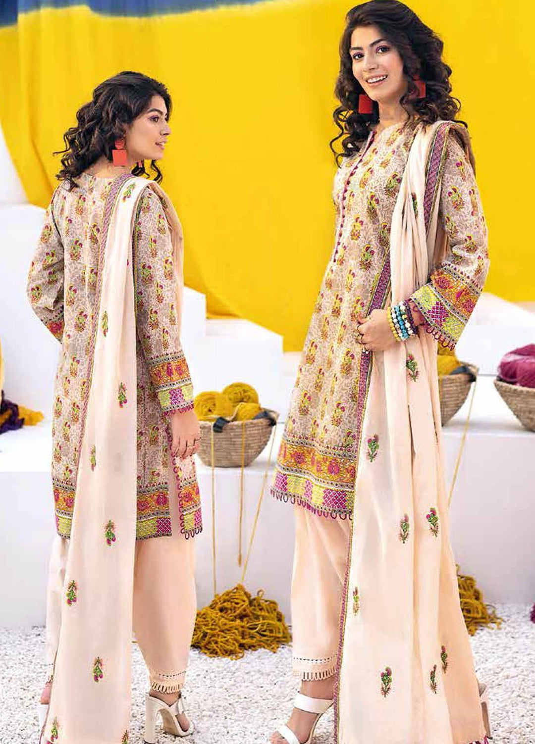 Gul Ahmed Embroidered Lawn Suits Unstitched 3 Piece GA21BL CL1044 - Summer Collection