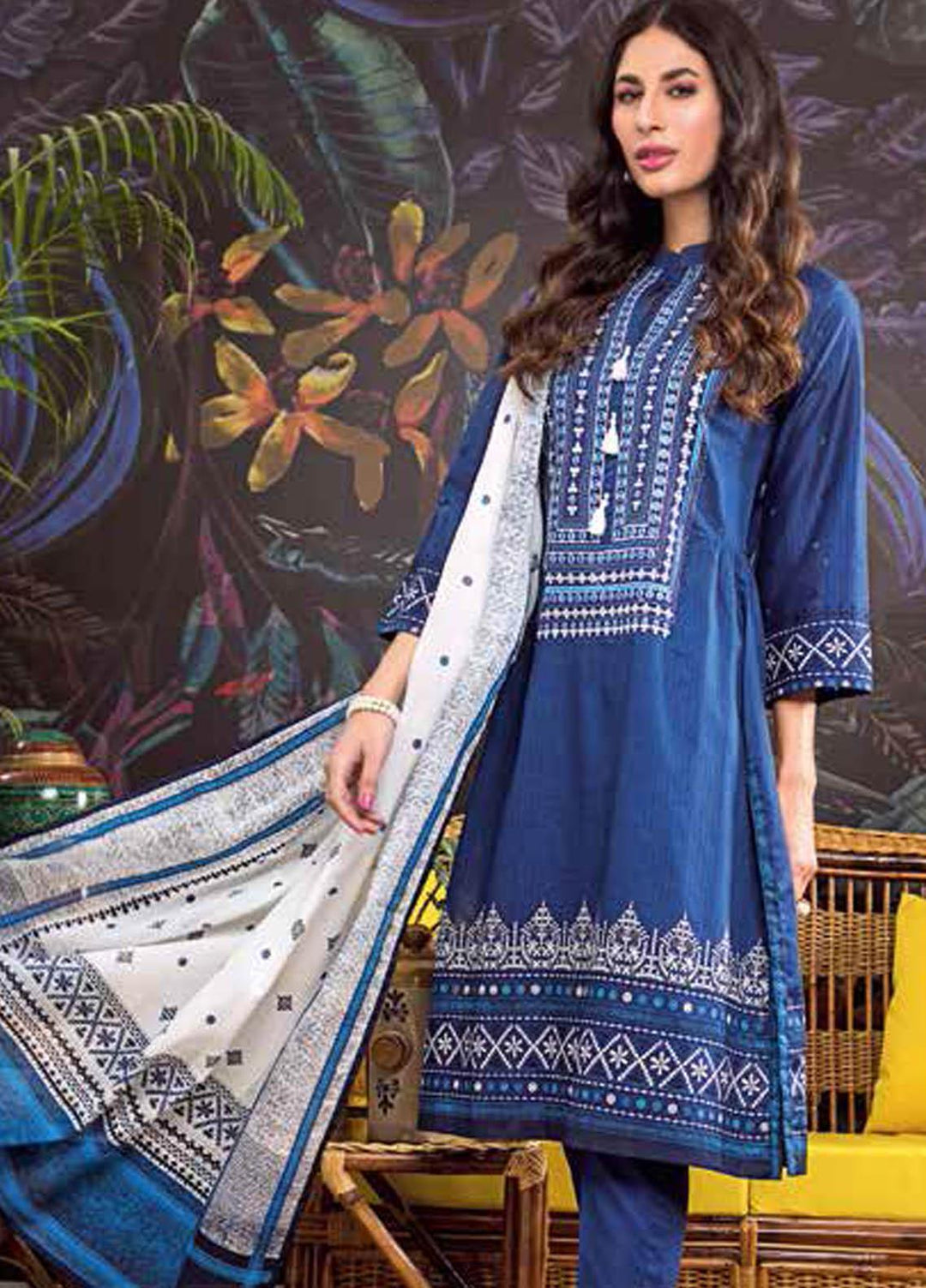 Gul Ahmed Embroidered Lawn Suits Unstitched 3 Piece GA21BL CL1058 - Summer Collection