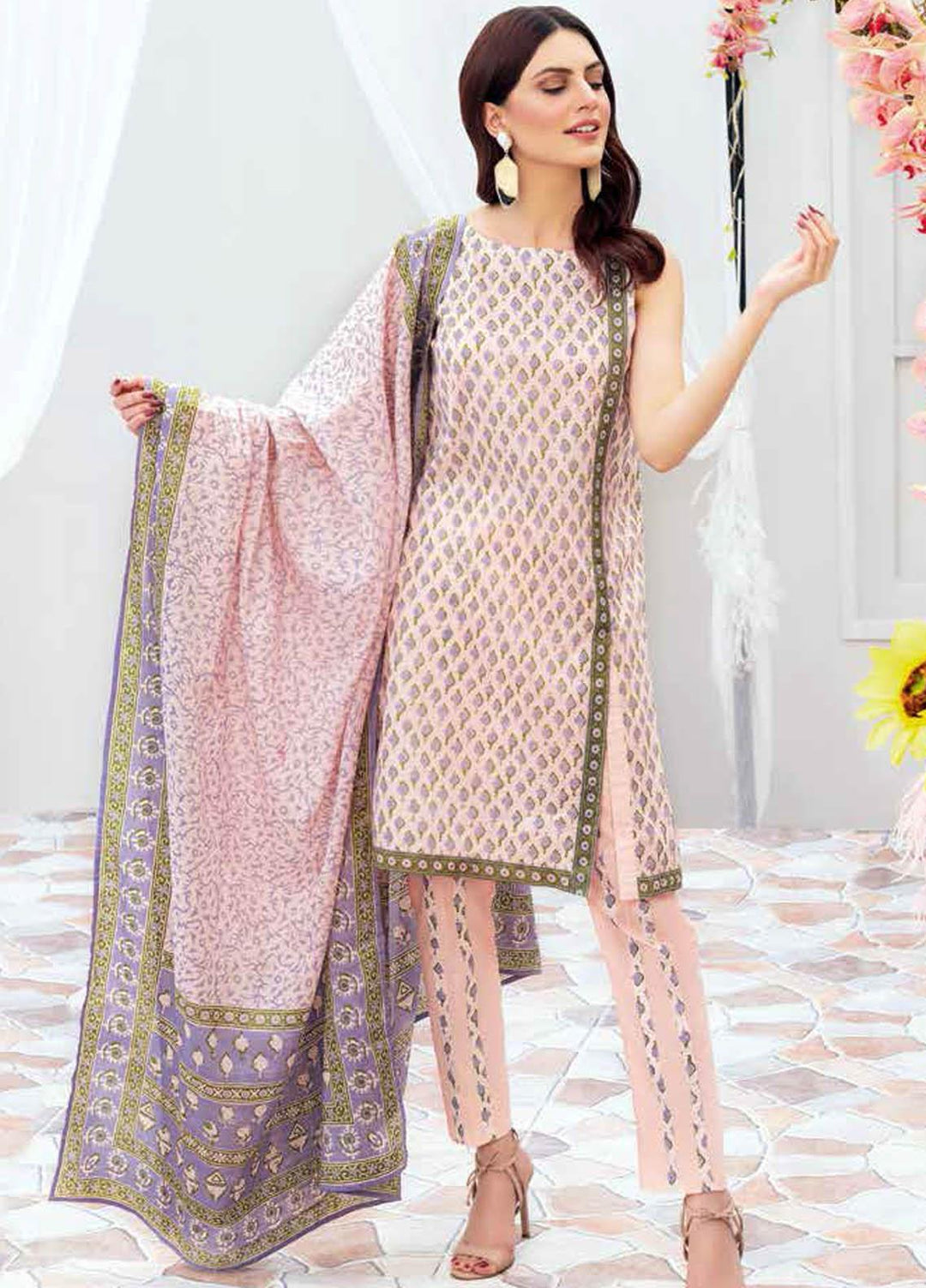 Gul Ahmed Printed Lawn Suits Unstitched 3 Piece GA21BL CL1065A - Summer Collection