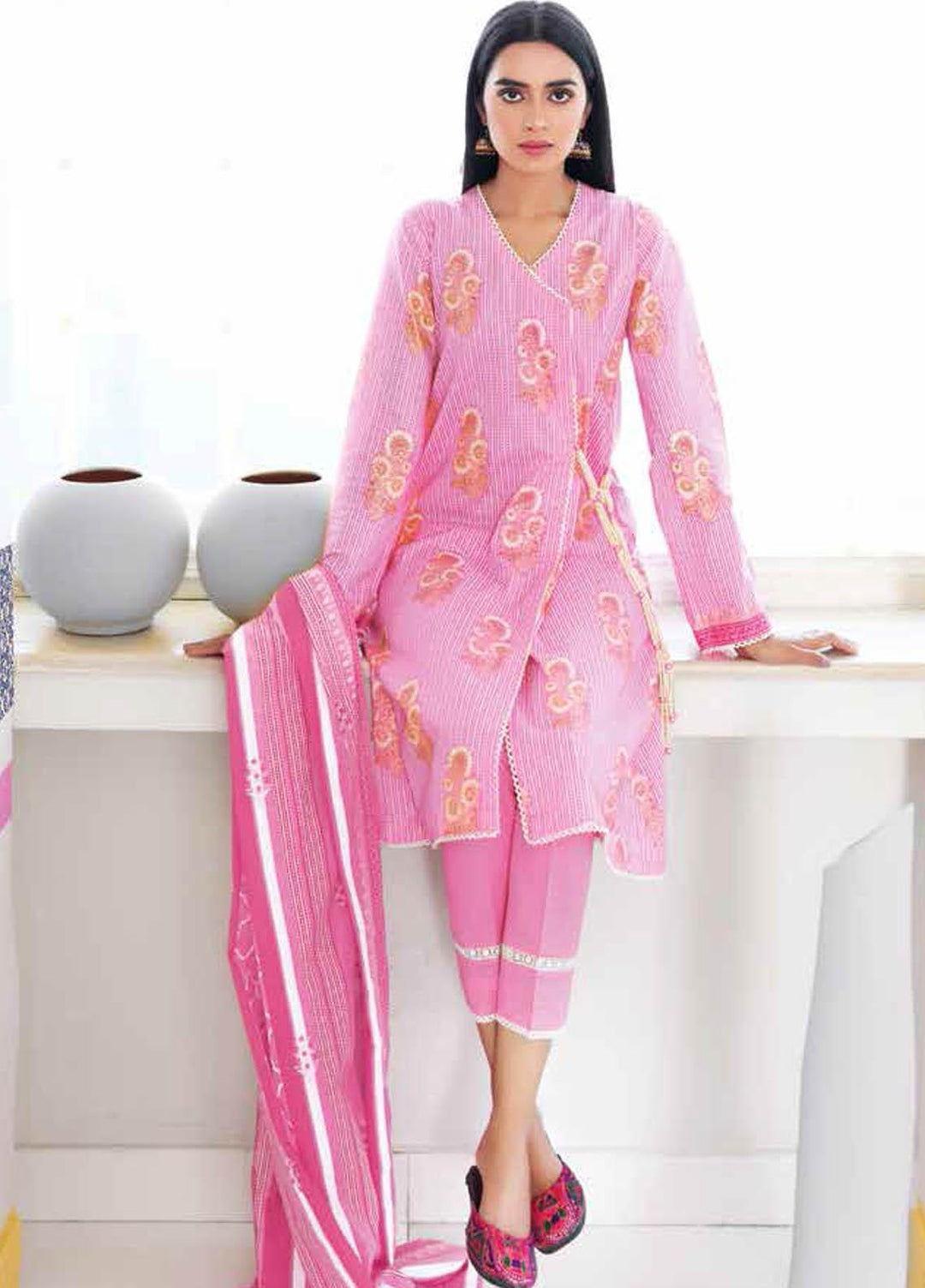 Gul Ahmed Embroidered Lawn Suits Unstitched 3 Piece GA21BL CL1077 - Summer Collection