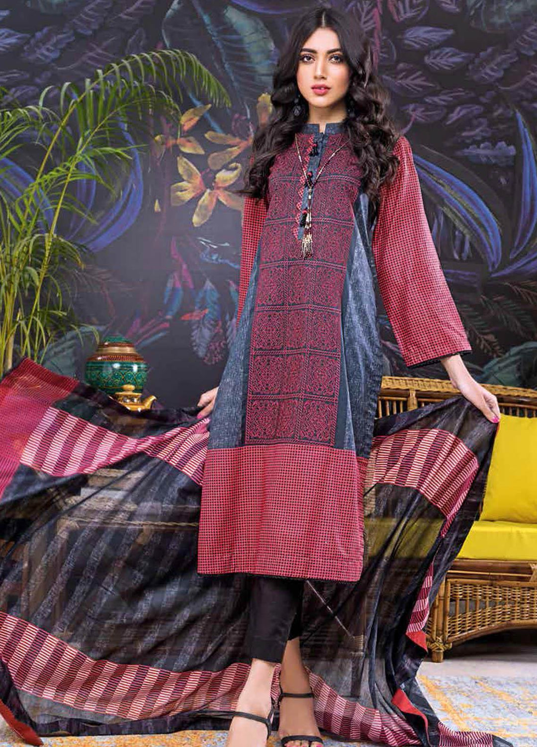Gul Ahmed Embroidered Lawn Suits Unstitched 3 Piece GA21BL CL1086 - Summer Collection