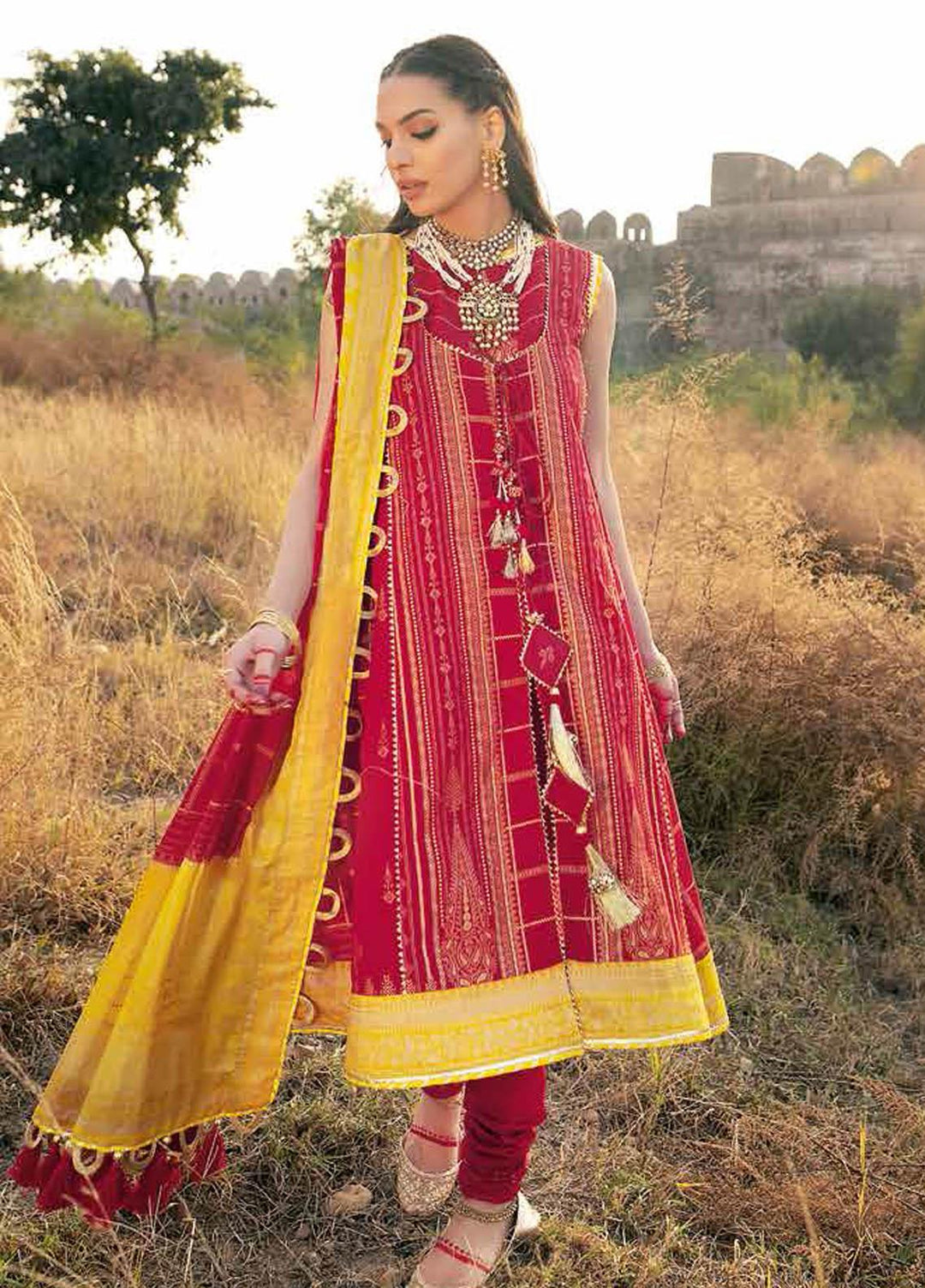 Gul Ahmed Printed Lawn Suits Unstitched 3 Piece GA21BL CL1121A - Summer Collection