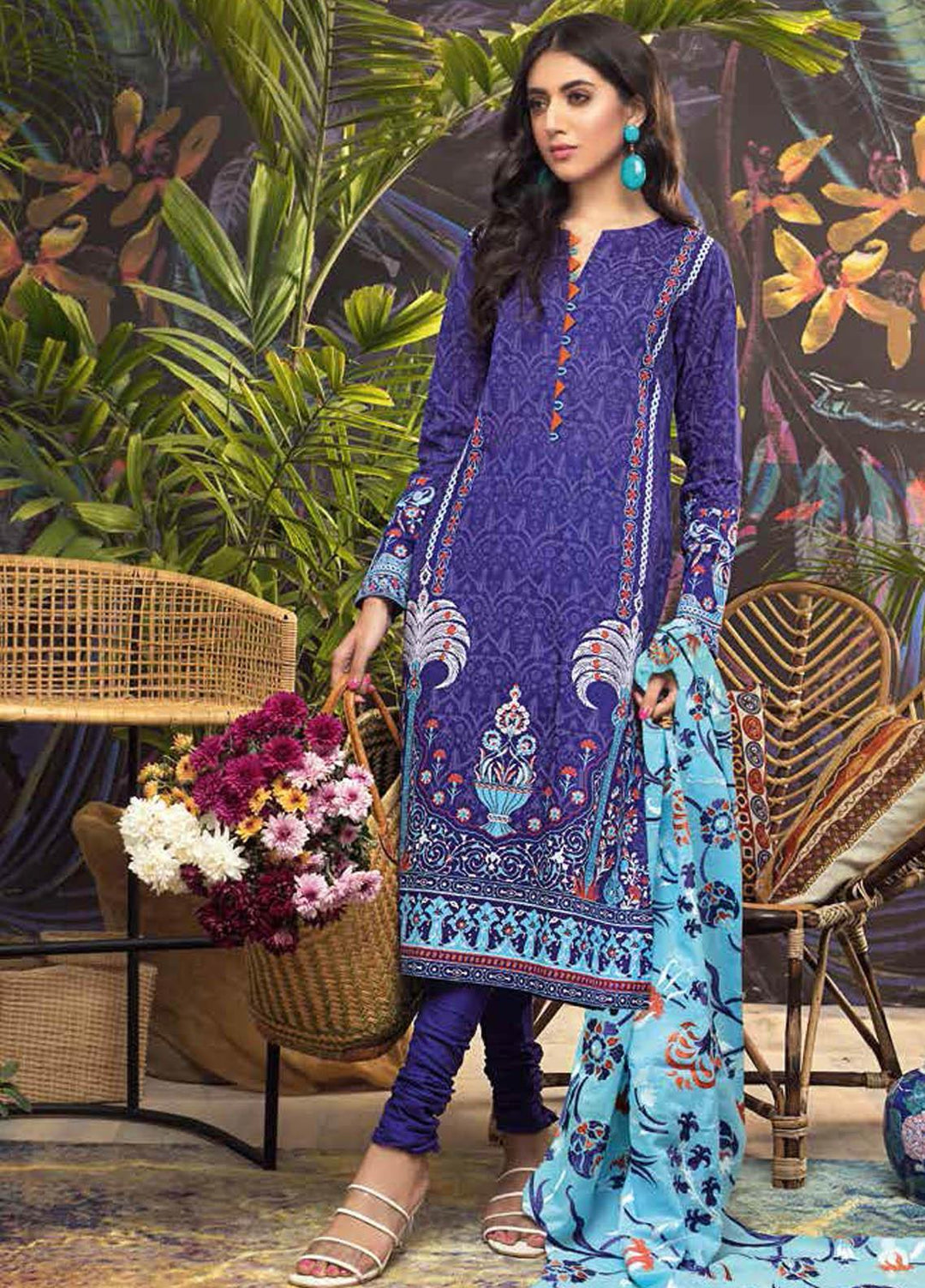 Gul Ahmed Embroidered Lawn Suits Unstitched 3 Piece GA21BL CL1146 - Summer Collection