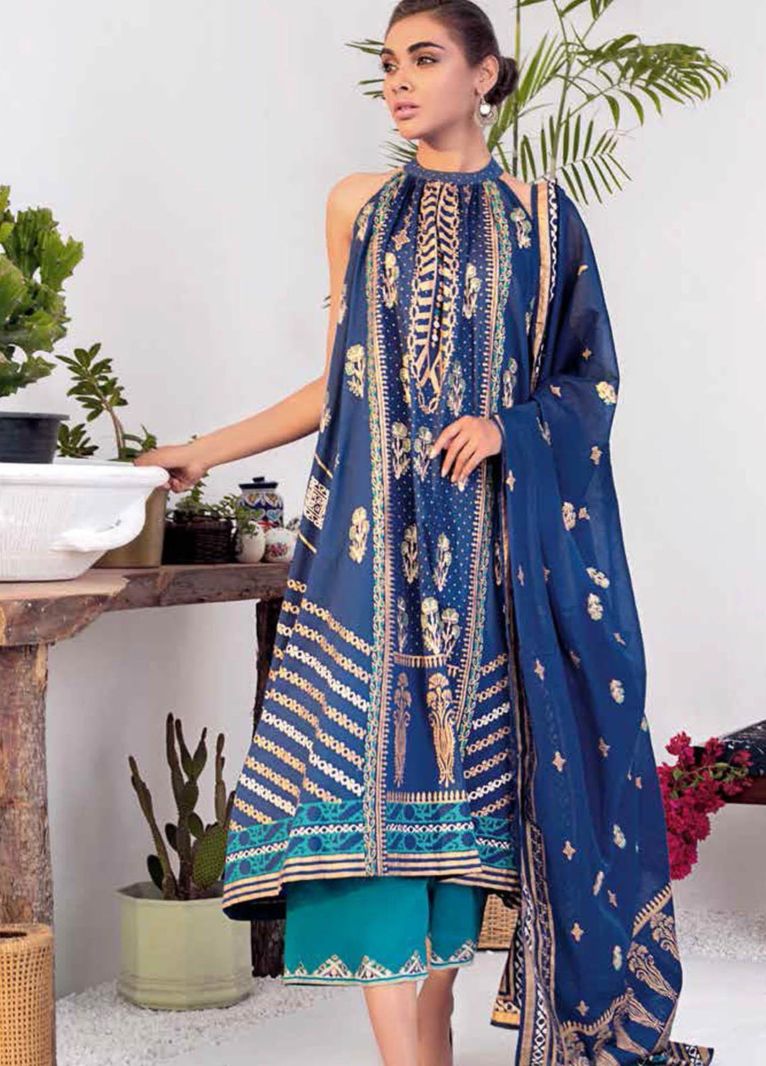 Gul Ahmed Printed Lawn Suits Unstitched 3 Piece GA21BL CL1156 - Summer Collection