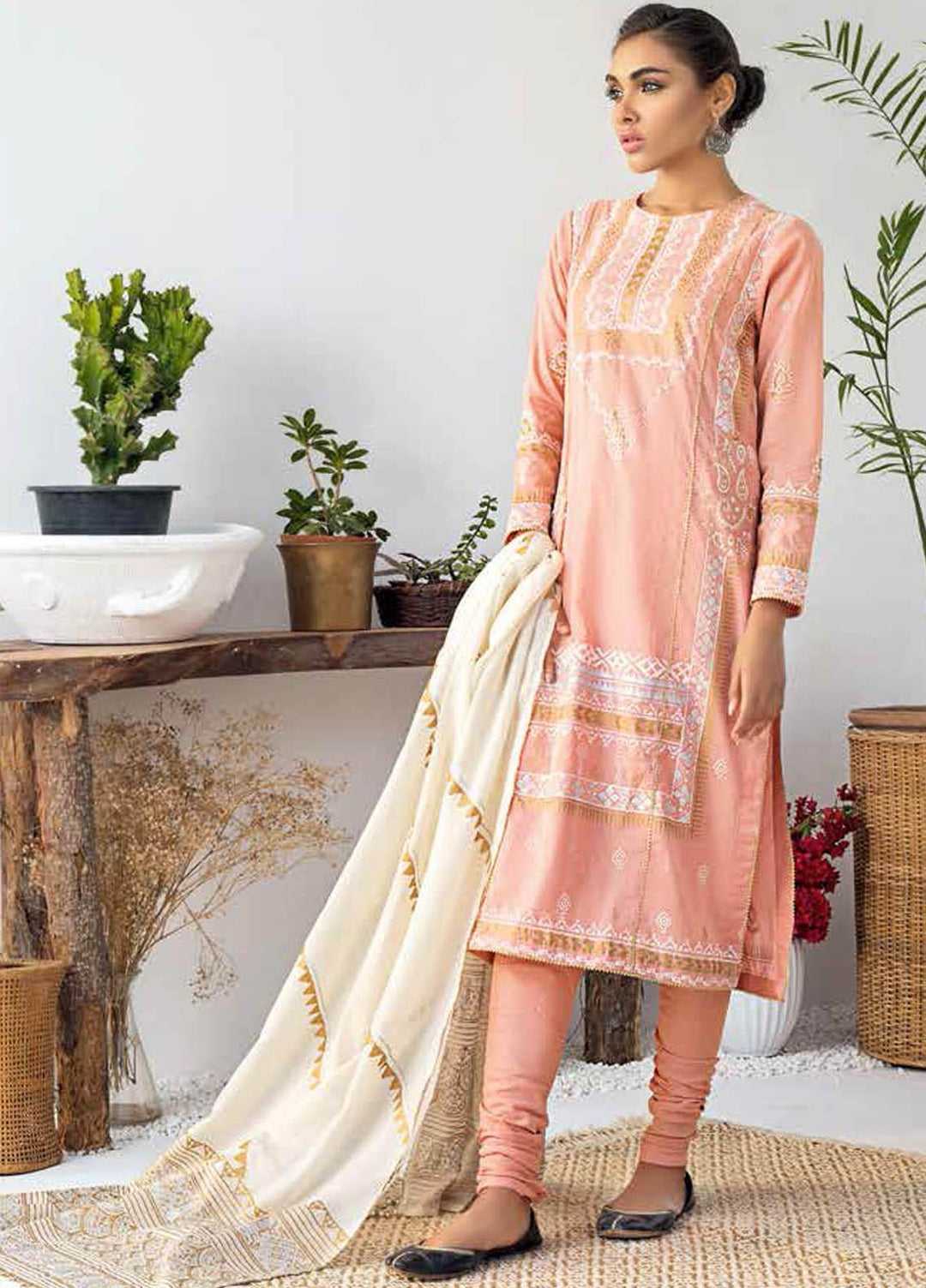 Gul Ahmed Printed Lawn Suits Unstitched 3 Piece GA21BL CL1157 - Summer Collection
