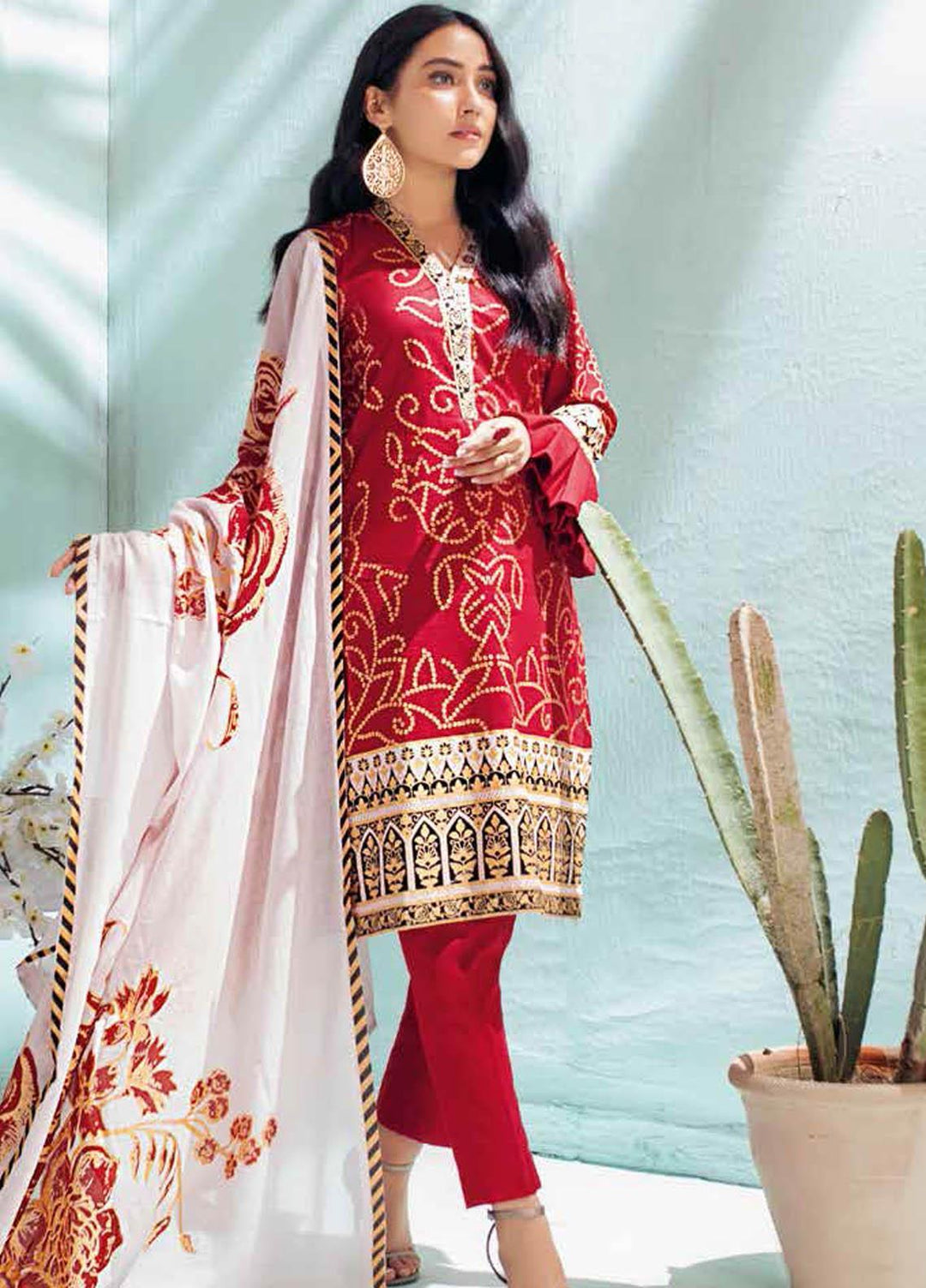 Gul Ahmed Printed Lawn Suits Unstitched 3 Piece GA21BL CL1160A - Summer Collection