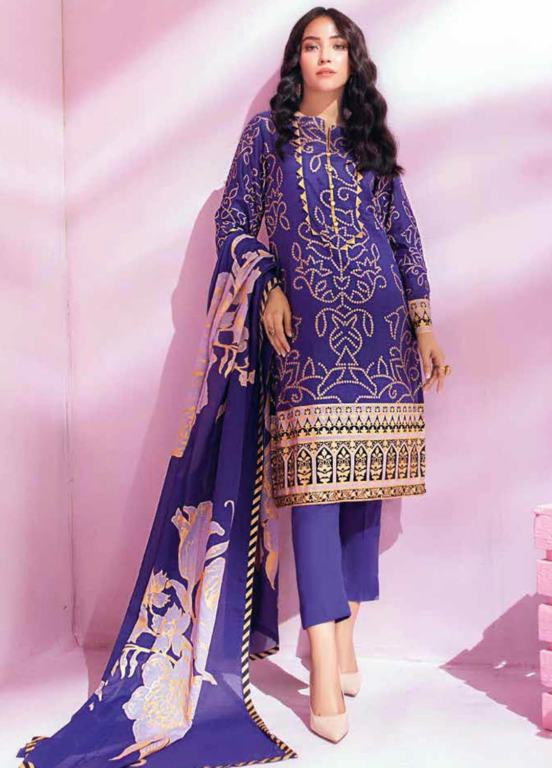 Gul Ahmed Printed Lawn Suits Unstitched 3 Piece GA21BL CL1160B - Summer Collection
