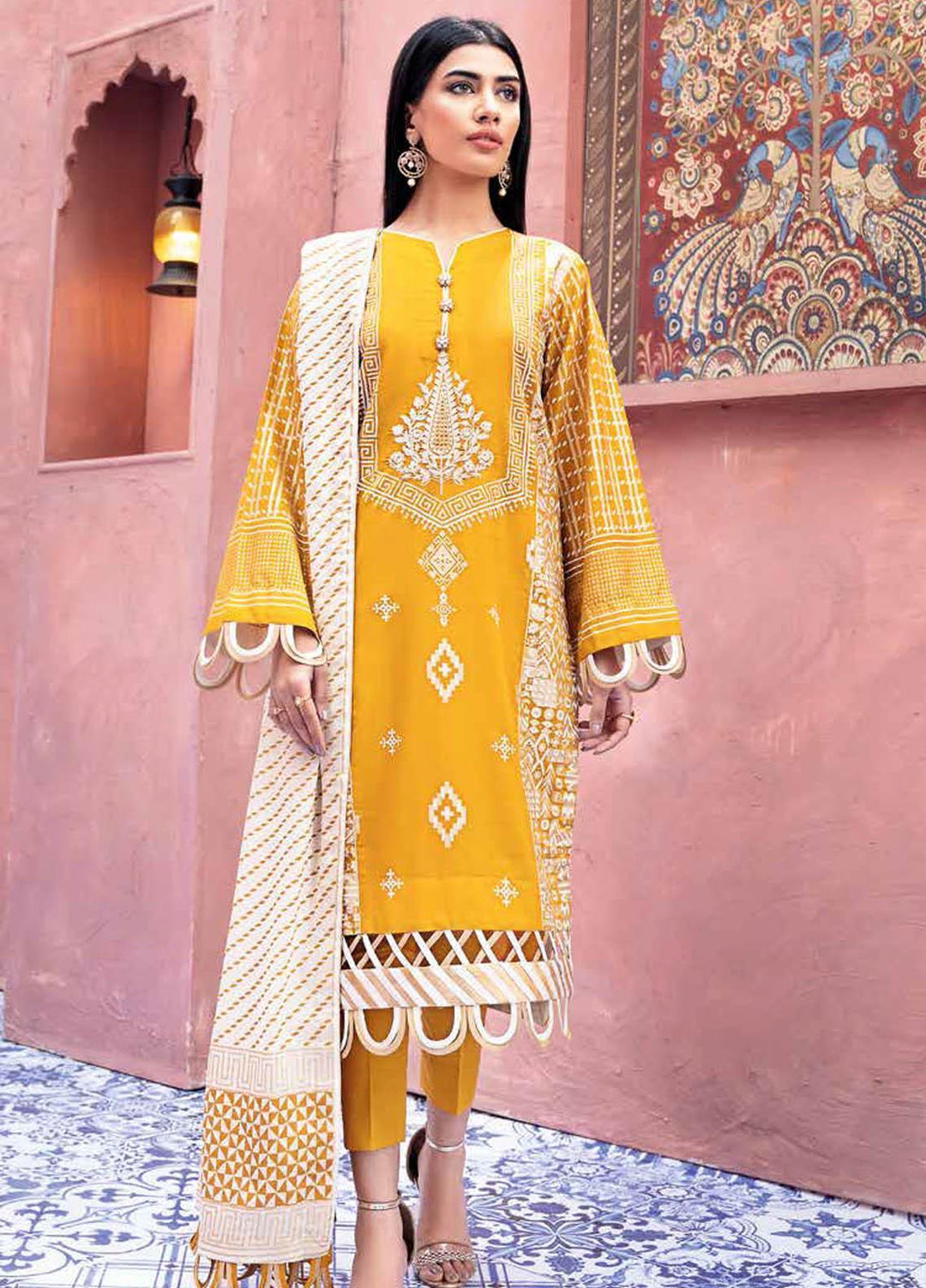 Gul Ahmed Embroidered Lawn Suits Unstitched 3 Piece GA21BL CL1171B - Summer Collection