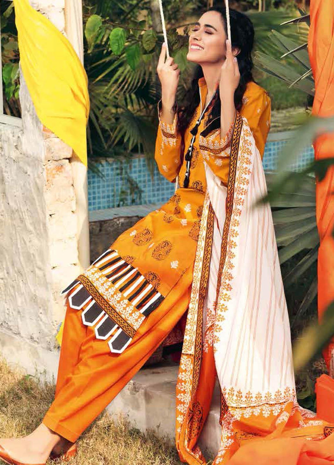 Gul Ahmed Printed Lawn Suits Unstitched 3 Piece GA21BL CL1179B - Summer Collection