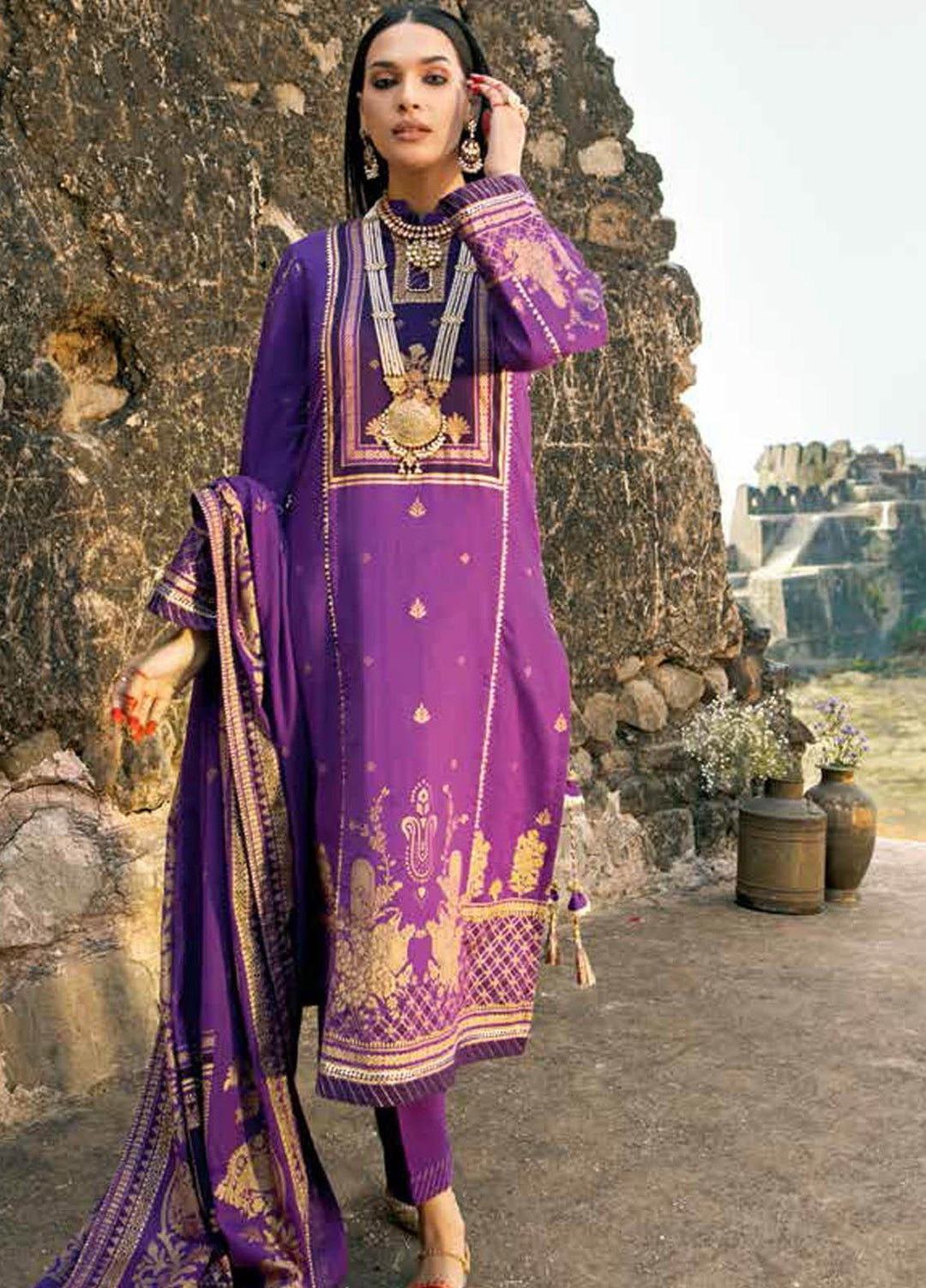 Gul Ahmed Printed Lawn Suits Unstitched 3 Piece GA21BL CL1186A - Summer Collection